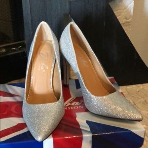 Diba London silver heels